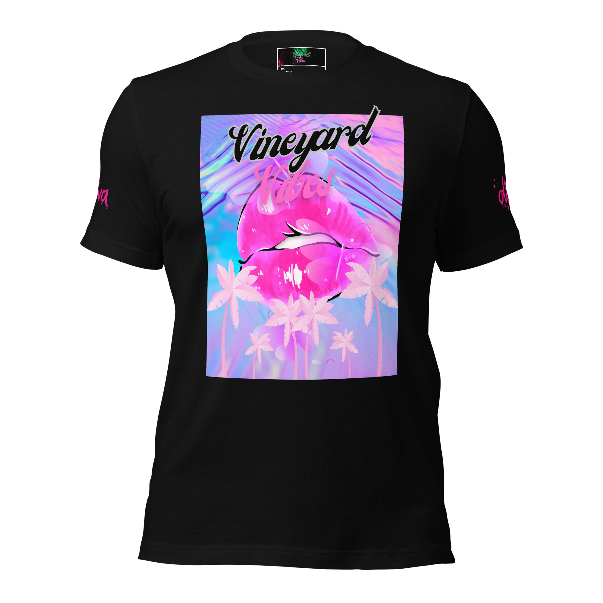 Vineyard Vibes Pink Palm Tree Print Diva Kiss - Unisex t-shirt
